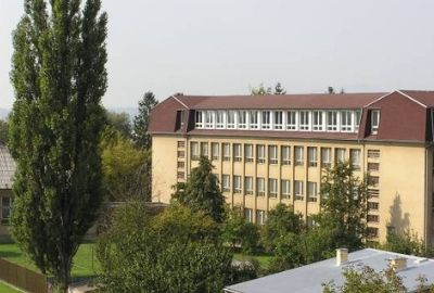 gymnazium dubnica